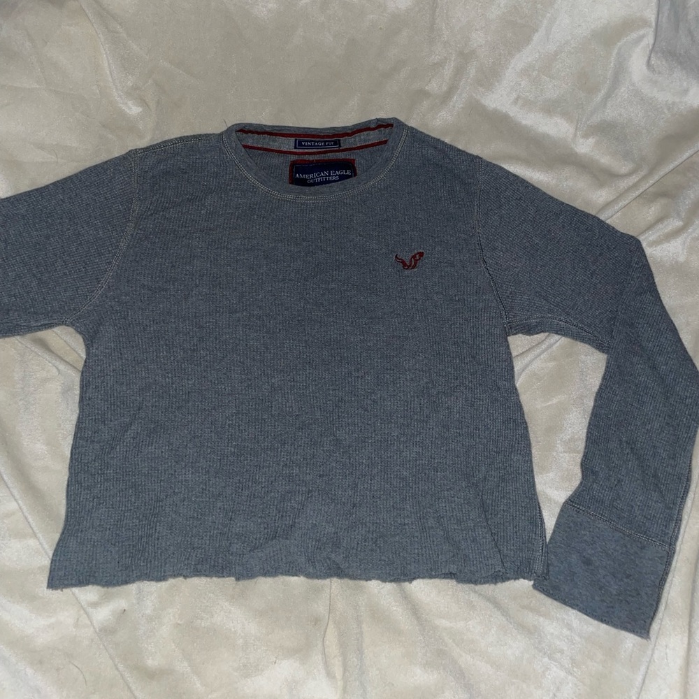 Self cropped long sleeve